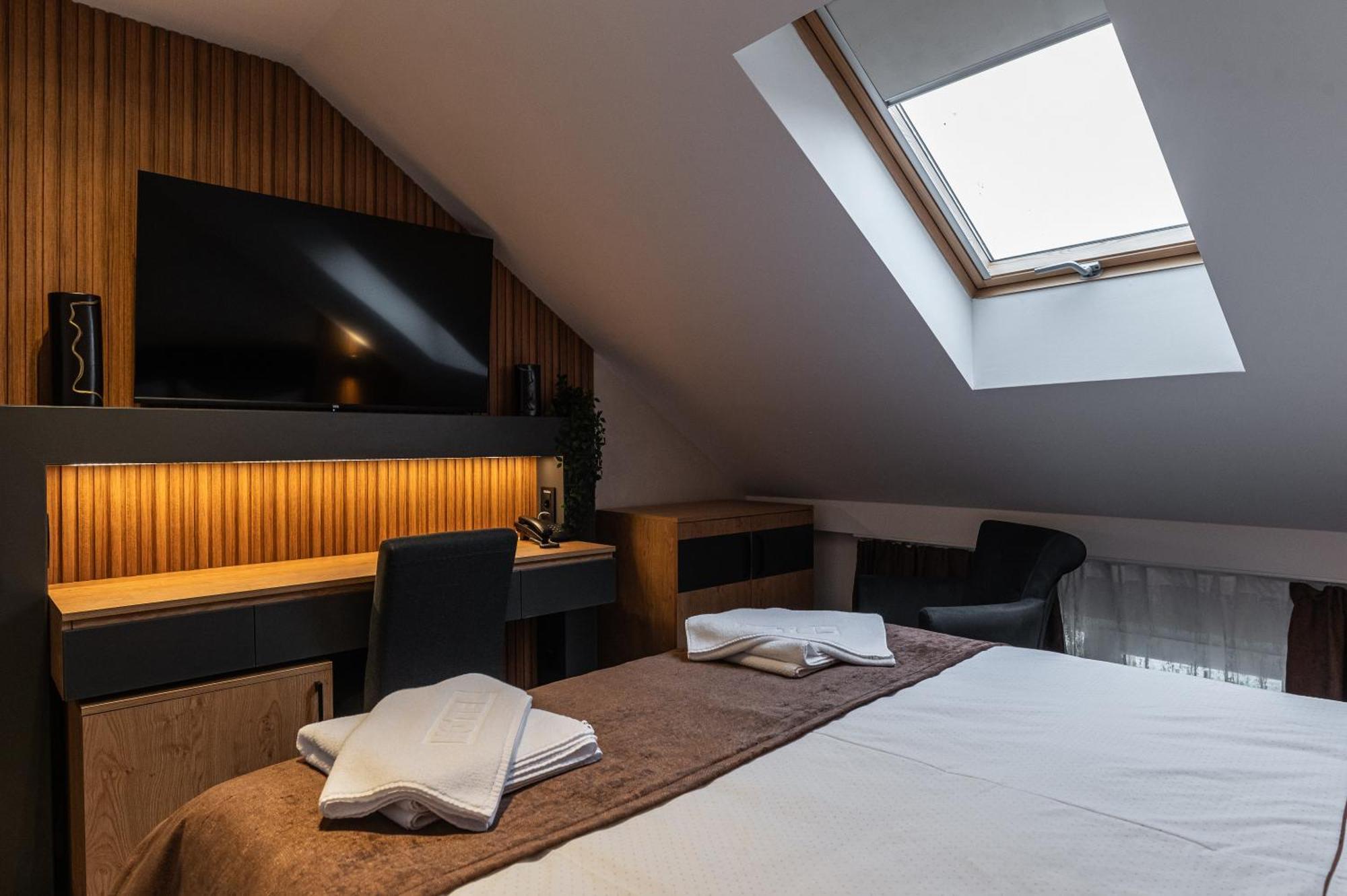 Hotel Astral Šabac Habitación foto