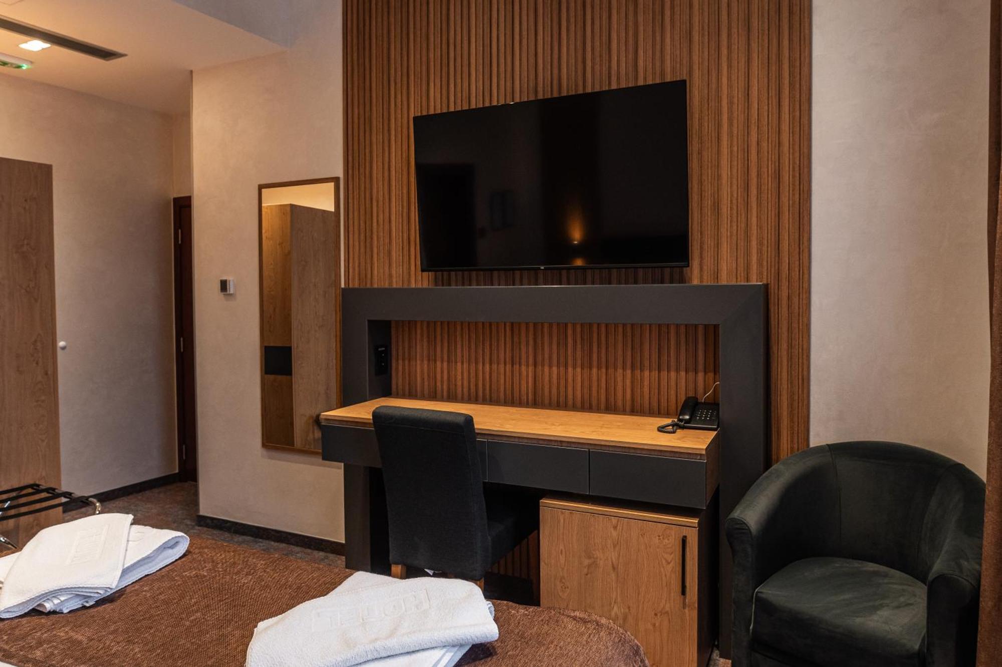 Hotel Astral Šabac Habitación foto