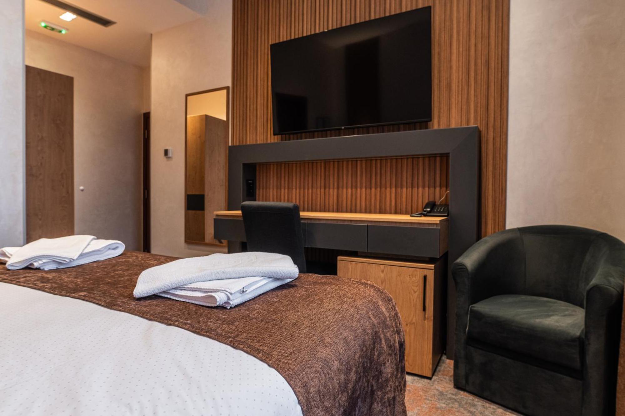 Hotel Astral Šabac Habitación foto