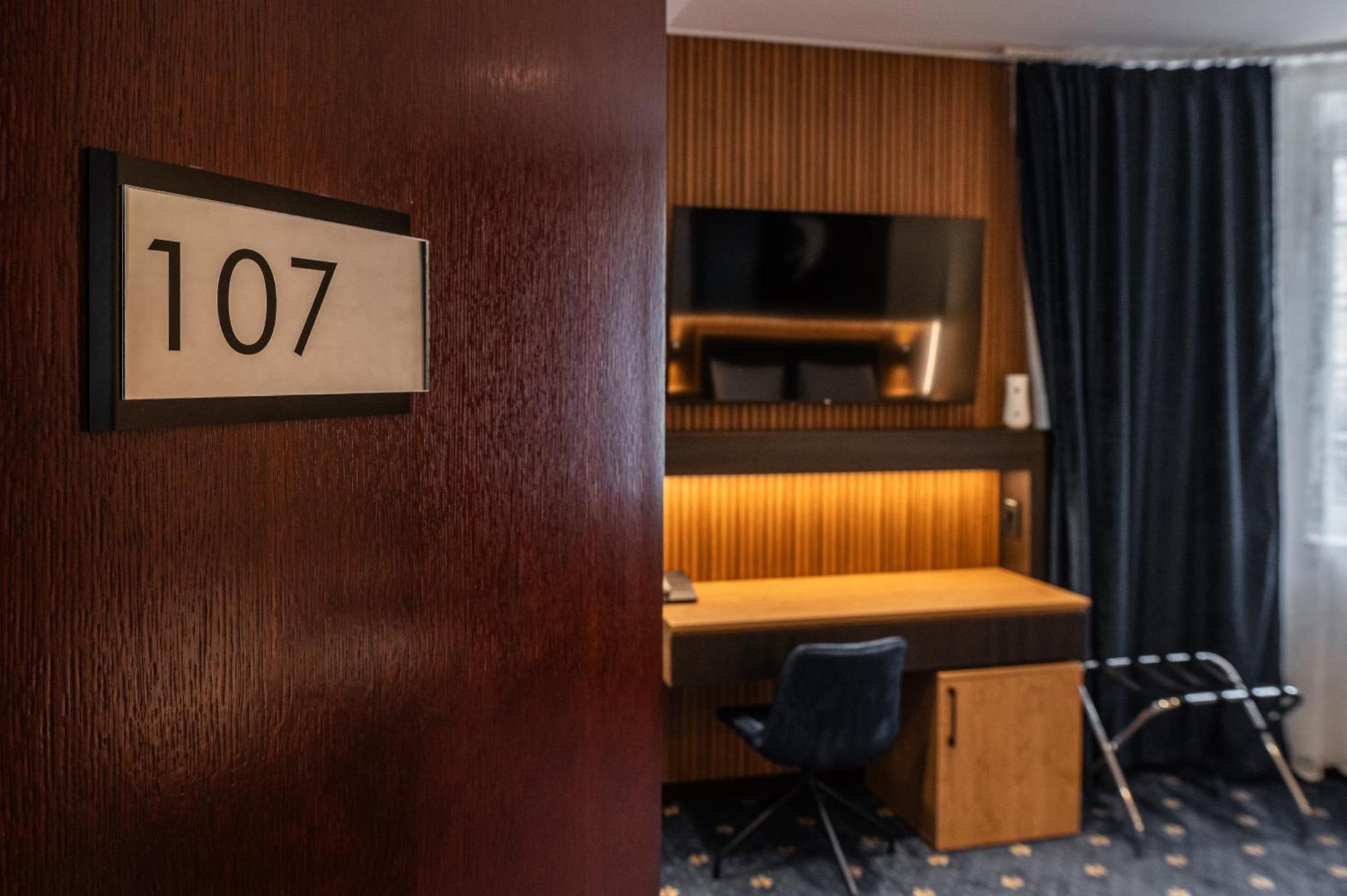 Hotel Astral Šabac Habitación foto